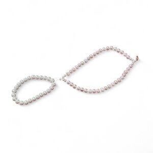 Elegant Pearl Bracelet